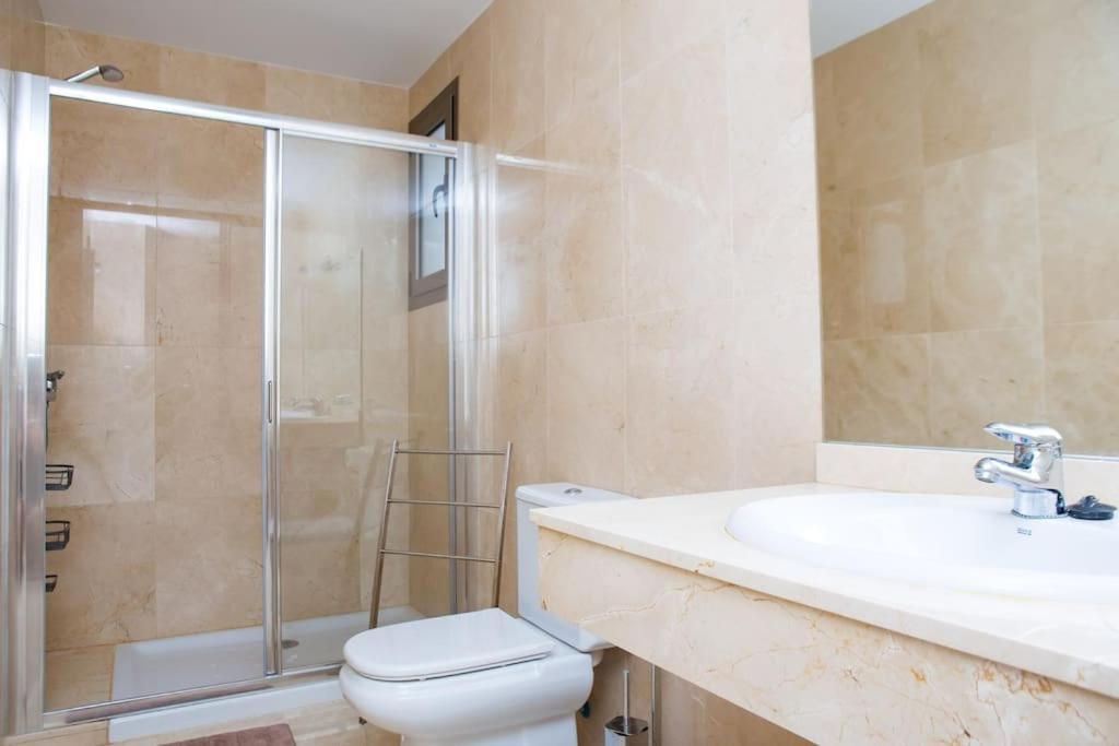 2 Bedrooms Apartment In Magnolia Golf Resort, La Caleta Costa Adeje  Buitenkant foto